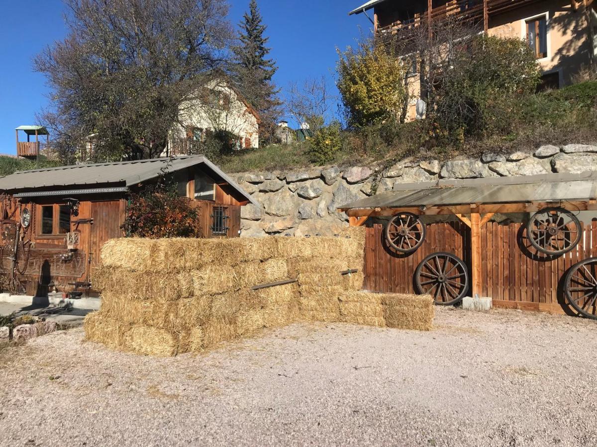 Le Love Chalet Des Alpes Guillestre Luaran gambar