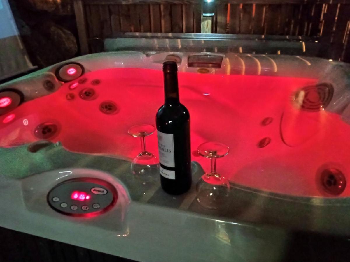 Le Love Chalet Des Alpes Guillestre Luaran gambar
